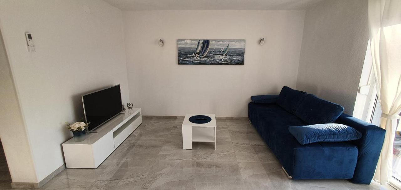 Apartmani Naomi&Leo Senj  Exterior foto