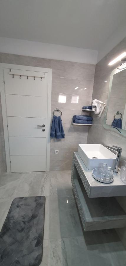 Apartmani Naomi&Leo Senj  Exterior foto