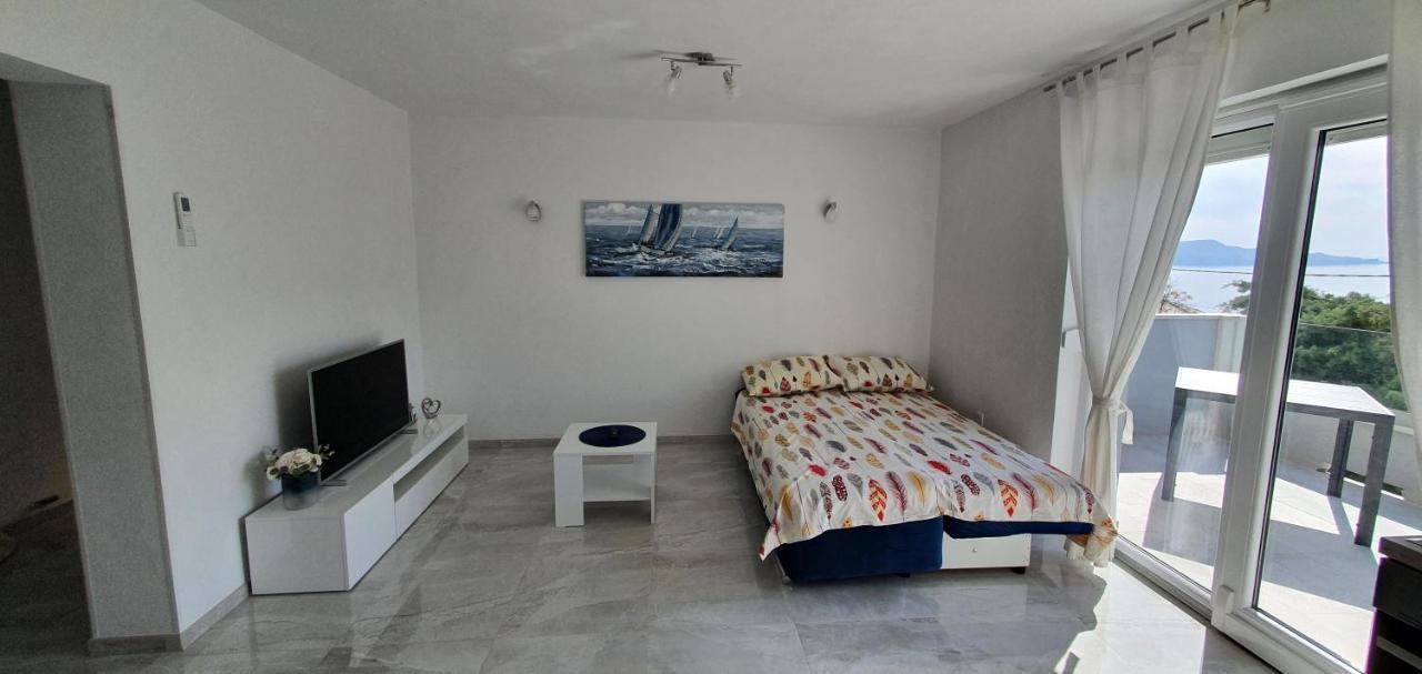 Apartmani Naomi&Leo Senj  Exterior foto